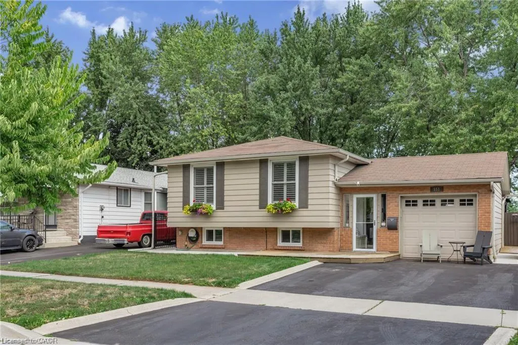551 Chamberlain Road, #Upper