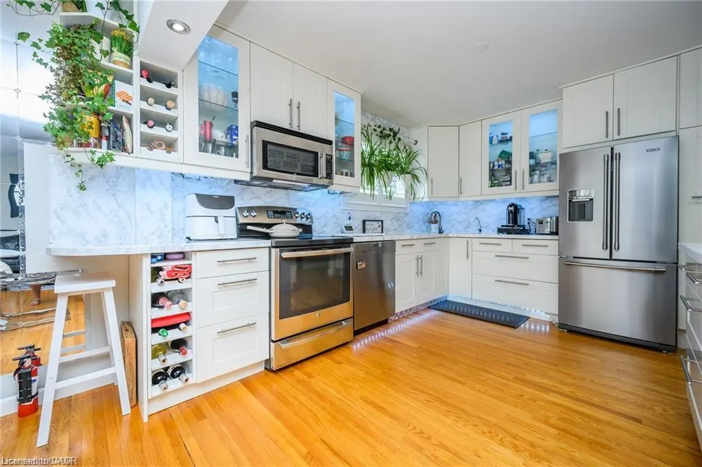551 Chamberlain Road, #Upper
