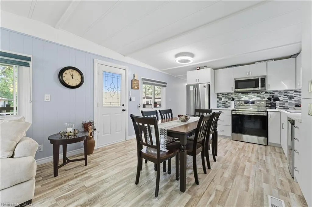 673 Brant Waterloo Road, #518