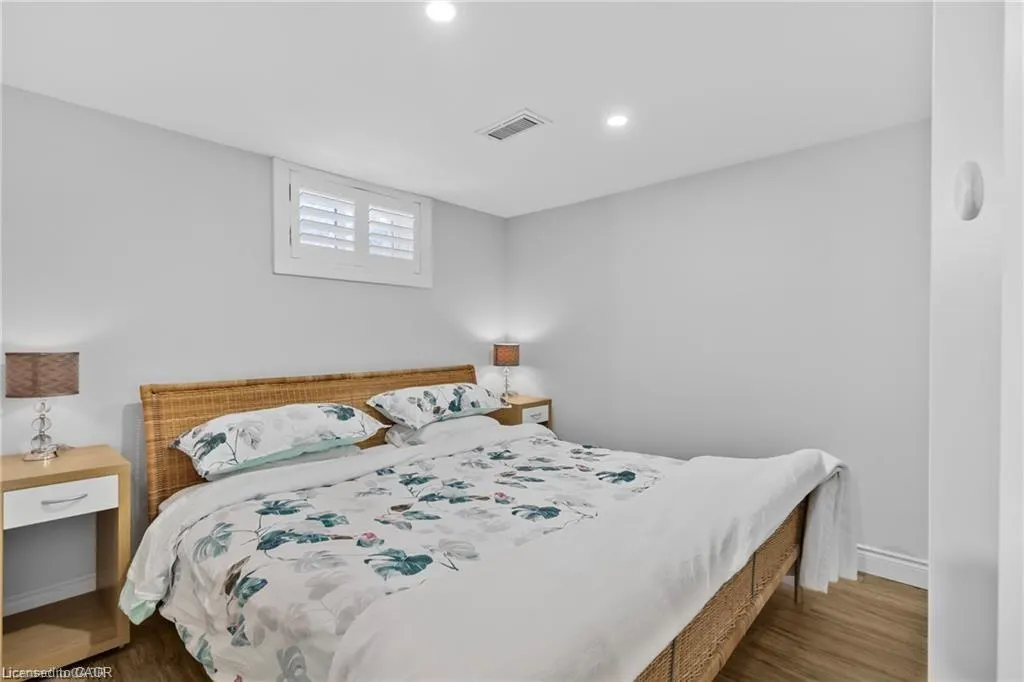 551 Chamberlain Road, #Lower