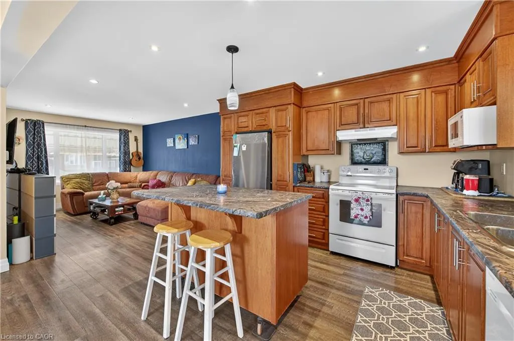 579 Upper Sherman Avenue