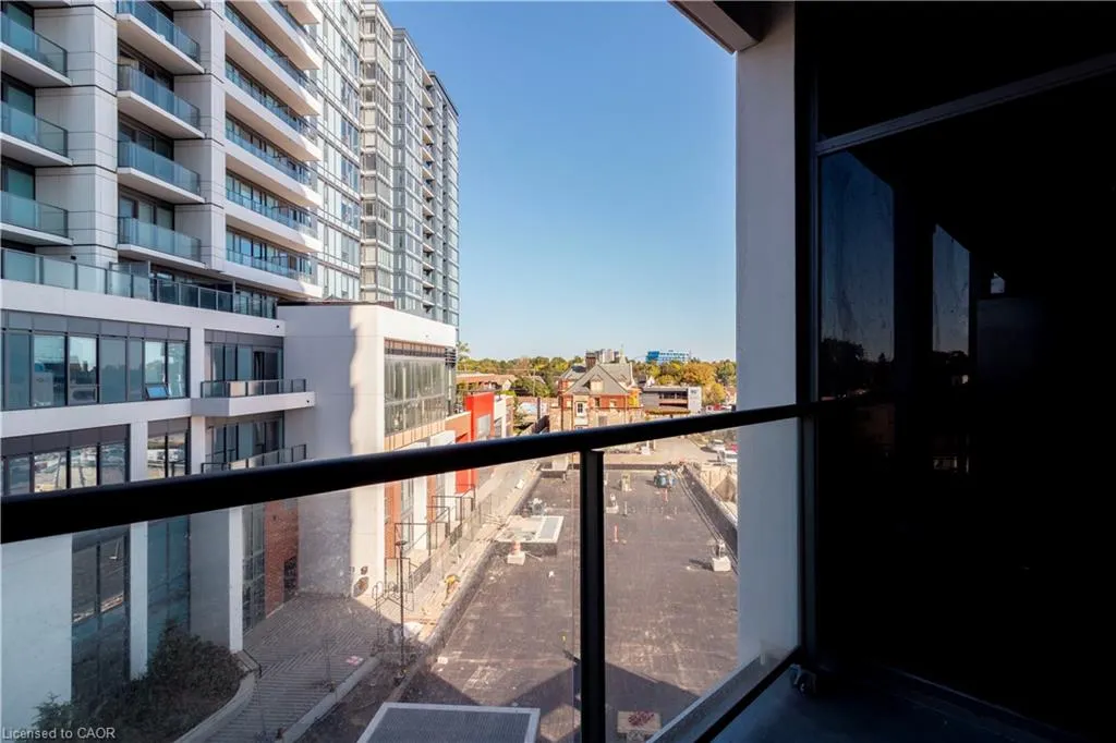 25 Wellington Street S, #409