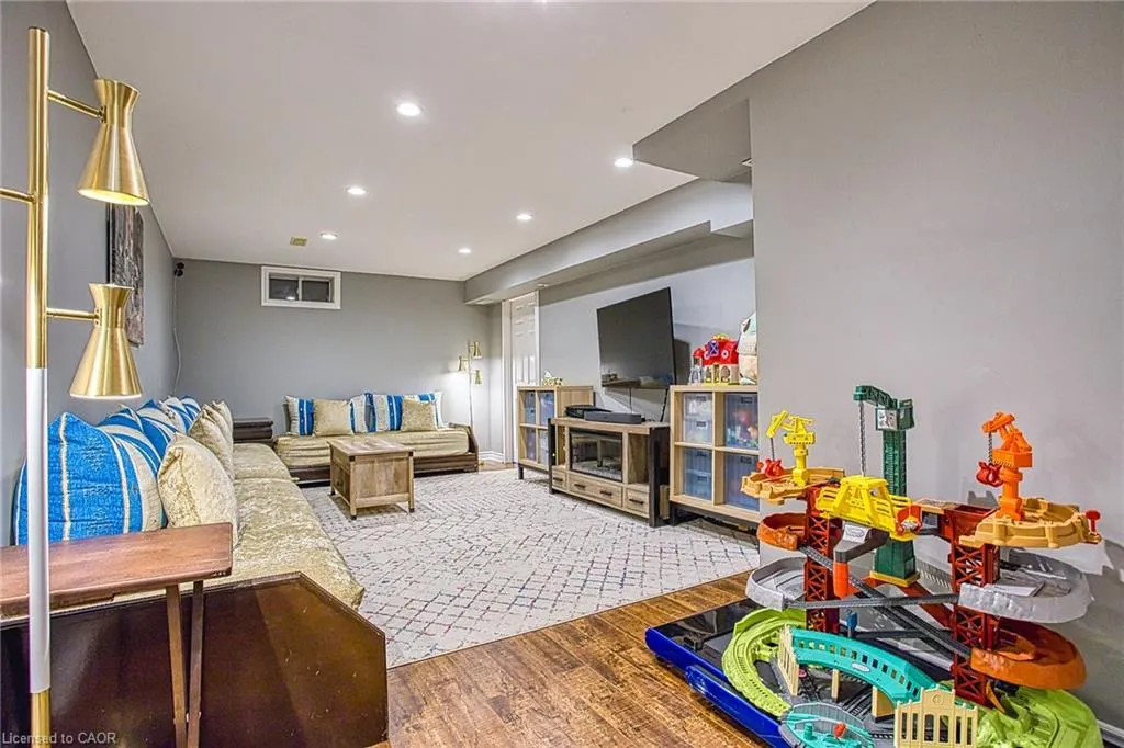 25 Ivybridge Drive, #2