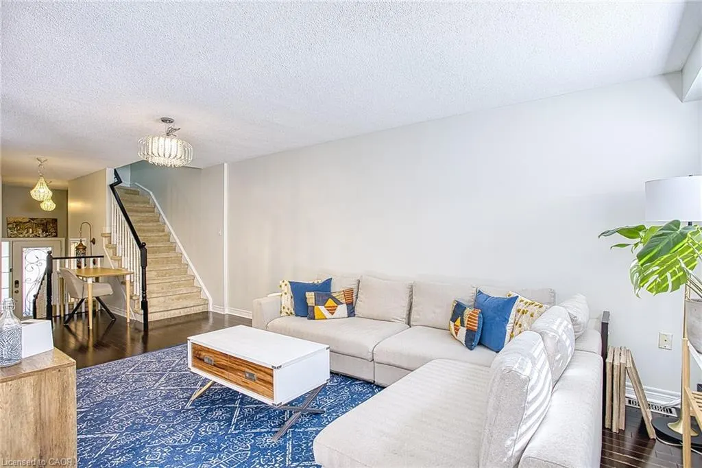 25 Ivybridge Drive, #2