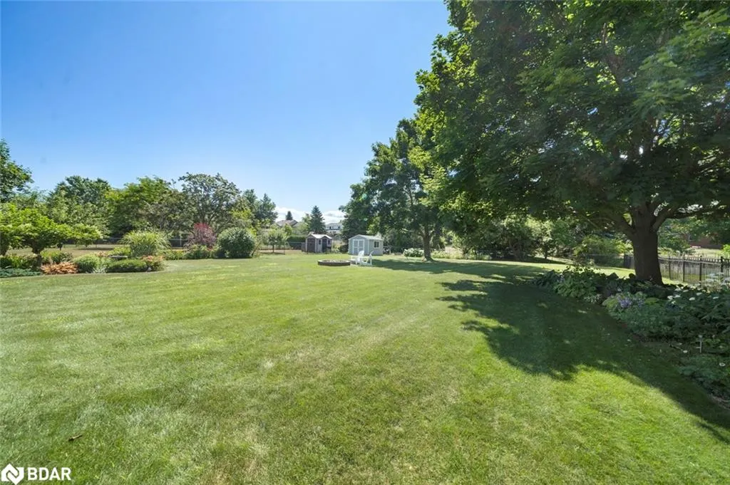 2725 Shering Crescent