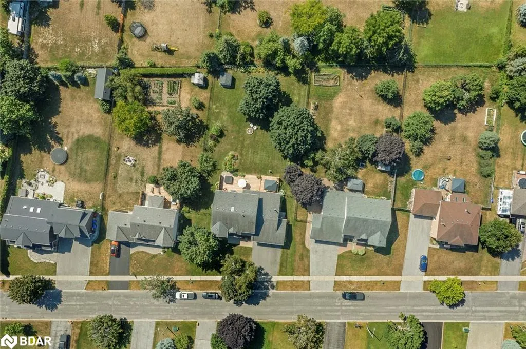 2725 Shering Crescent
