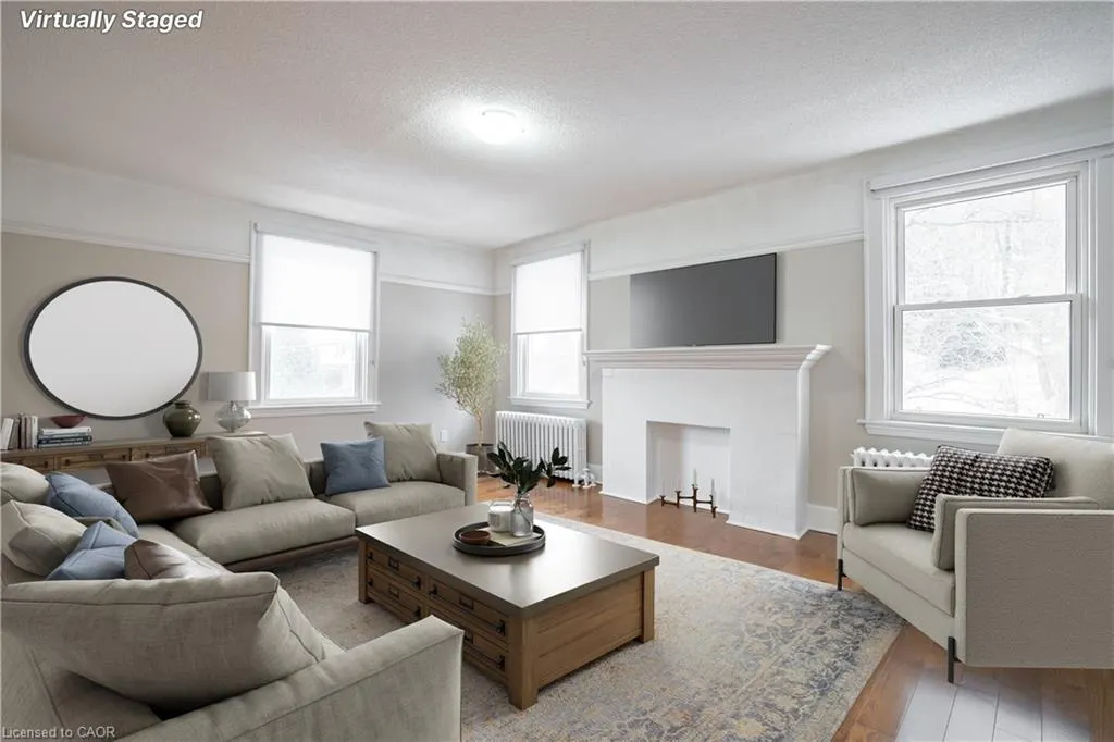 366 John Street S, #14