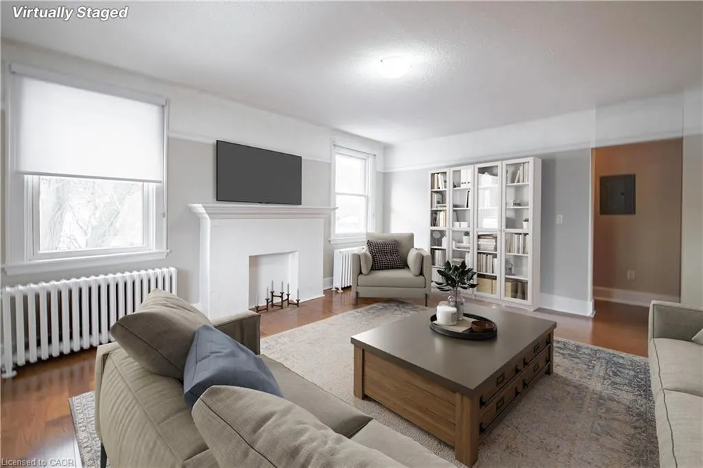 366 John Street S, #14