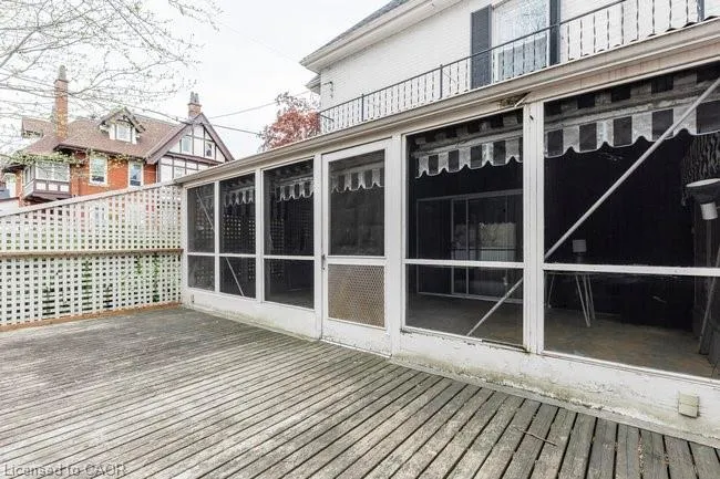 142 Aberdeen Avenue