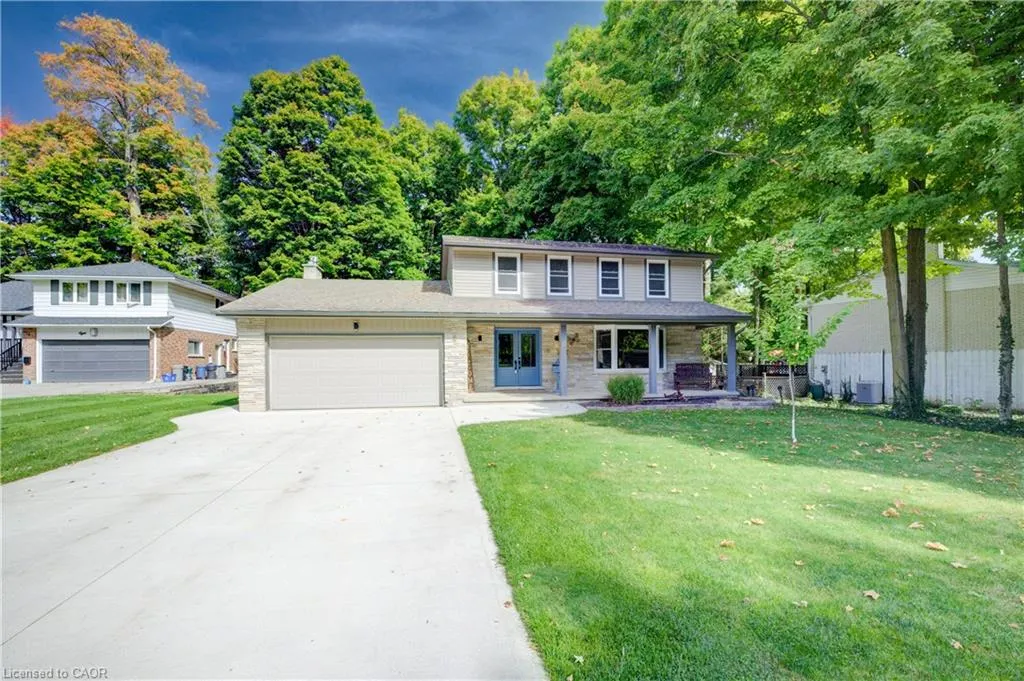 6 Purple Martin Court