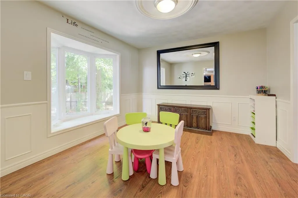 6 Purple Martin Court