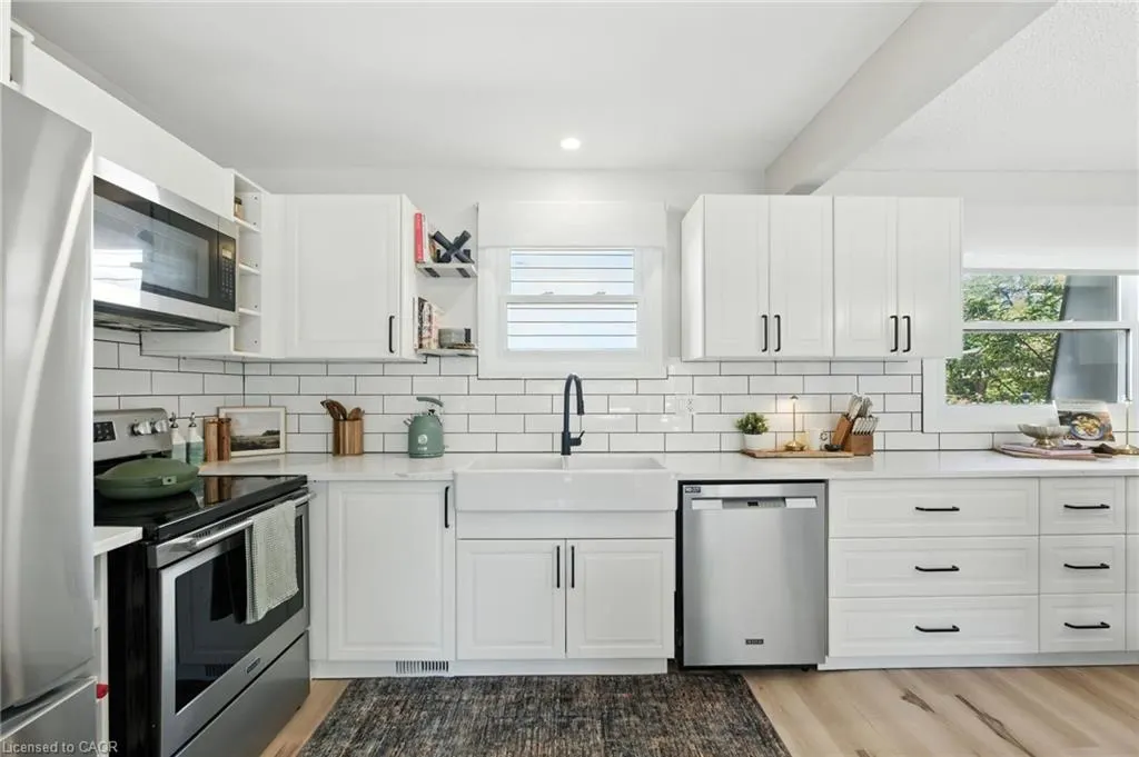 4 Nashua Drive