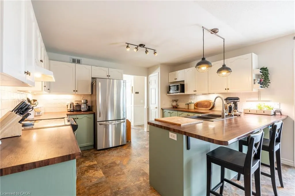 136 Glenariff Drive