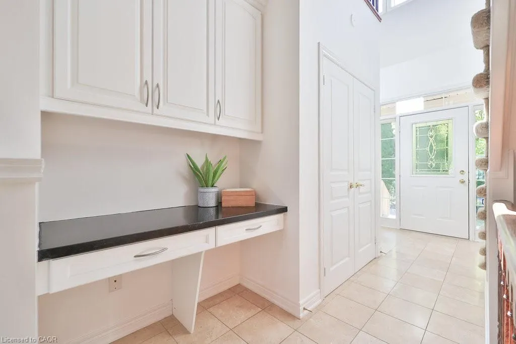 2165 Stavebank Road, #27