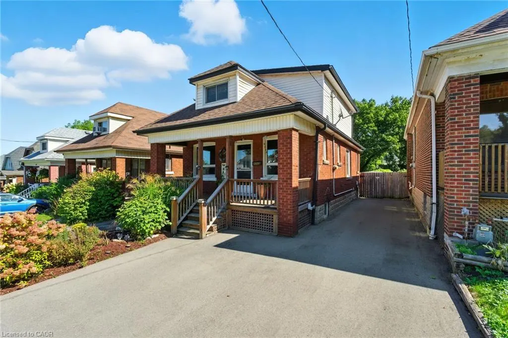 313 Graham Avenue S