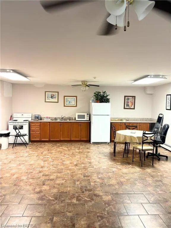 793 Colborne Street, #207
