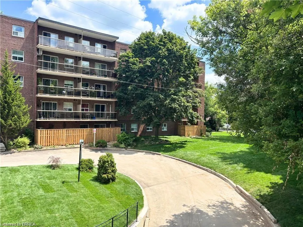 793 Colborne Street, #207
