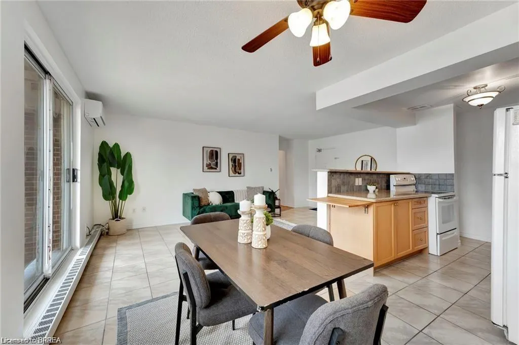 793 Colborne Street, #207