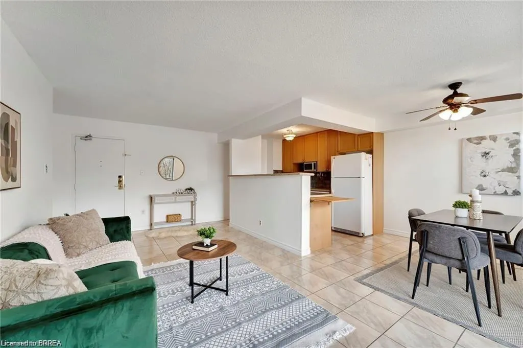 793 Colborne Street, #207