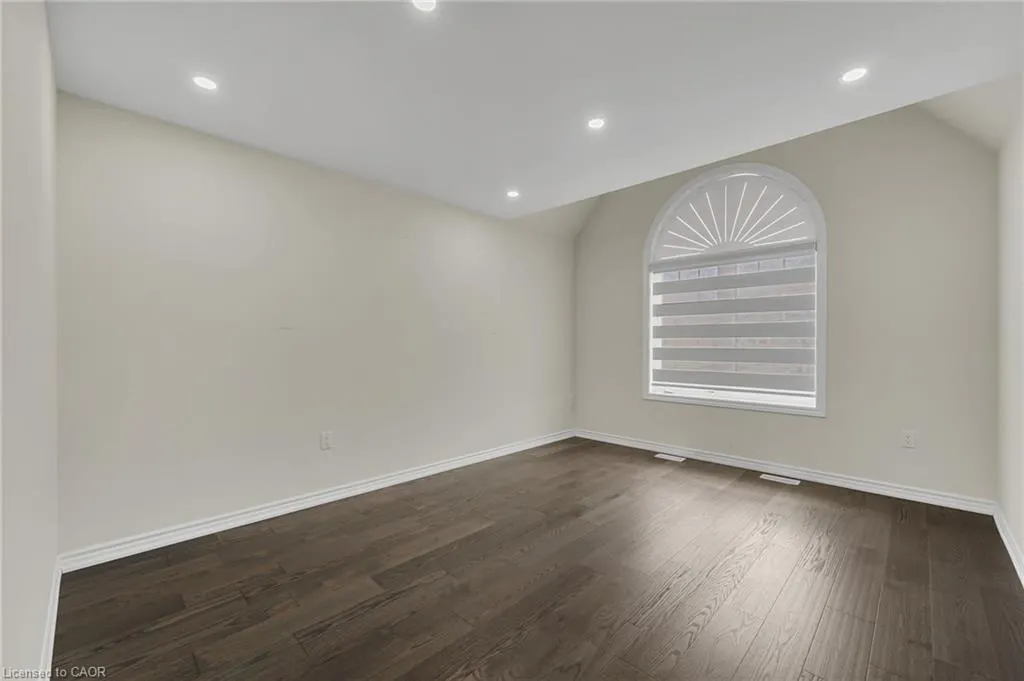 22 Wainwright Drive