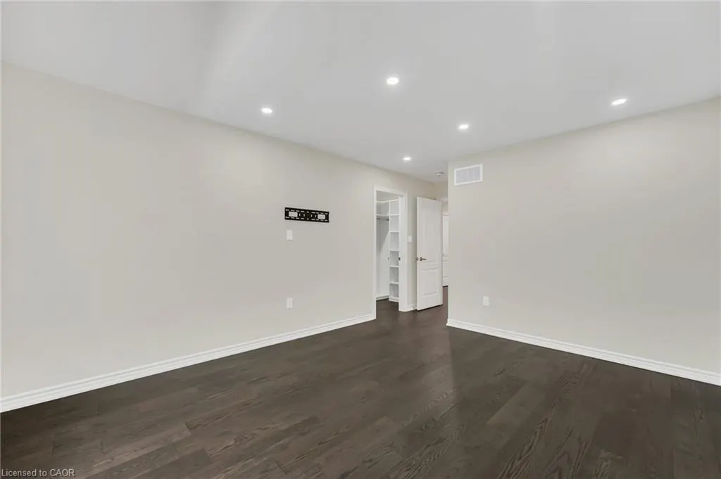22 Wainwright Drive