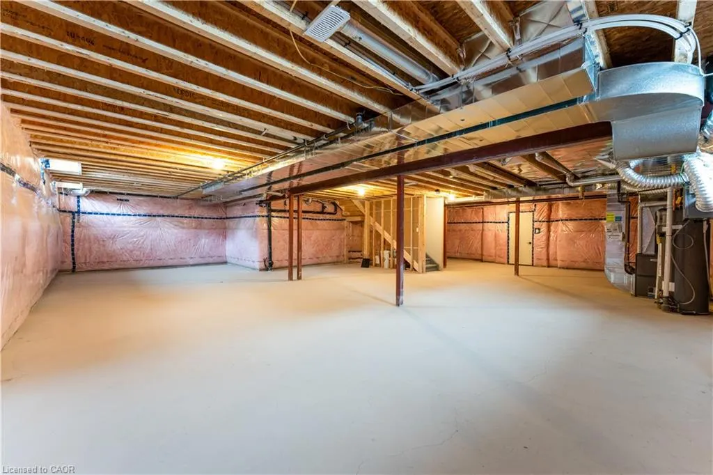 5 Mayflower Gardens