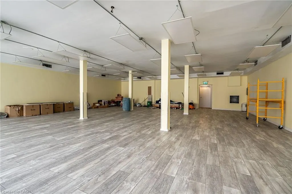 135 James Street N, #3