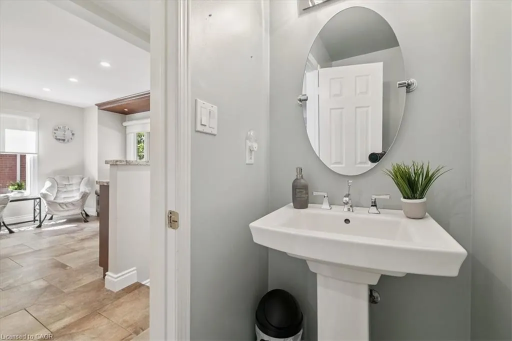 44 Sunvale Place