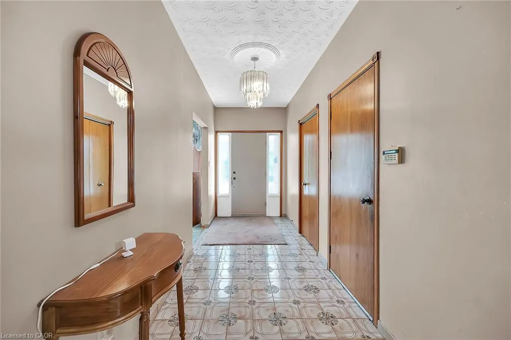 65 Ellington Avenue