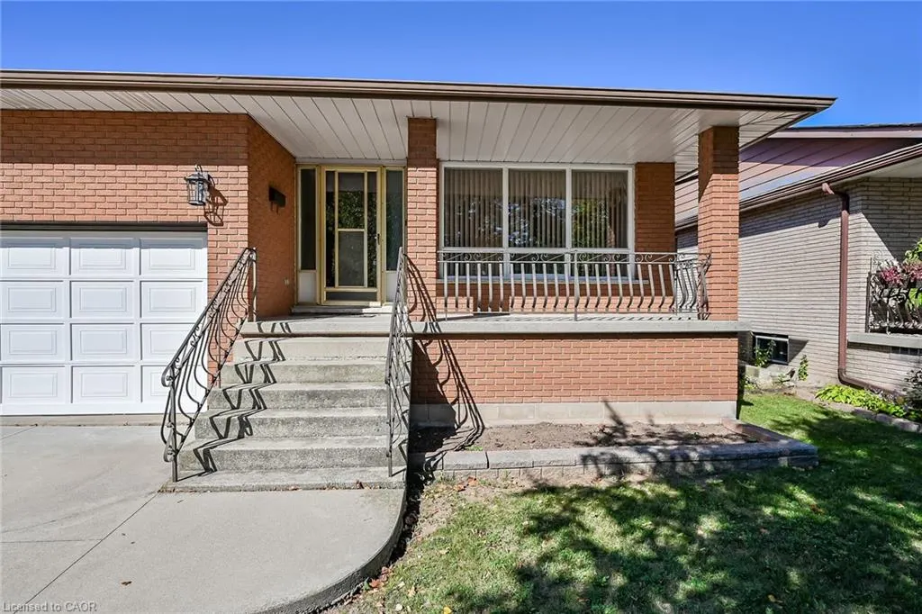 65 Ellington Avenue