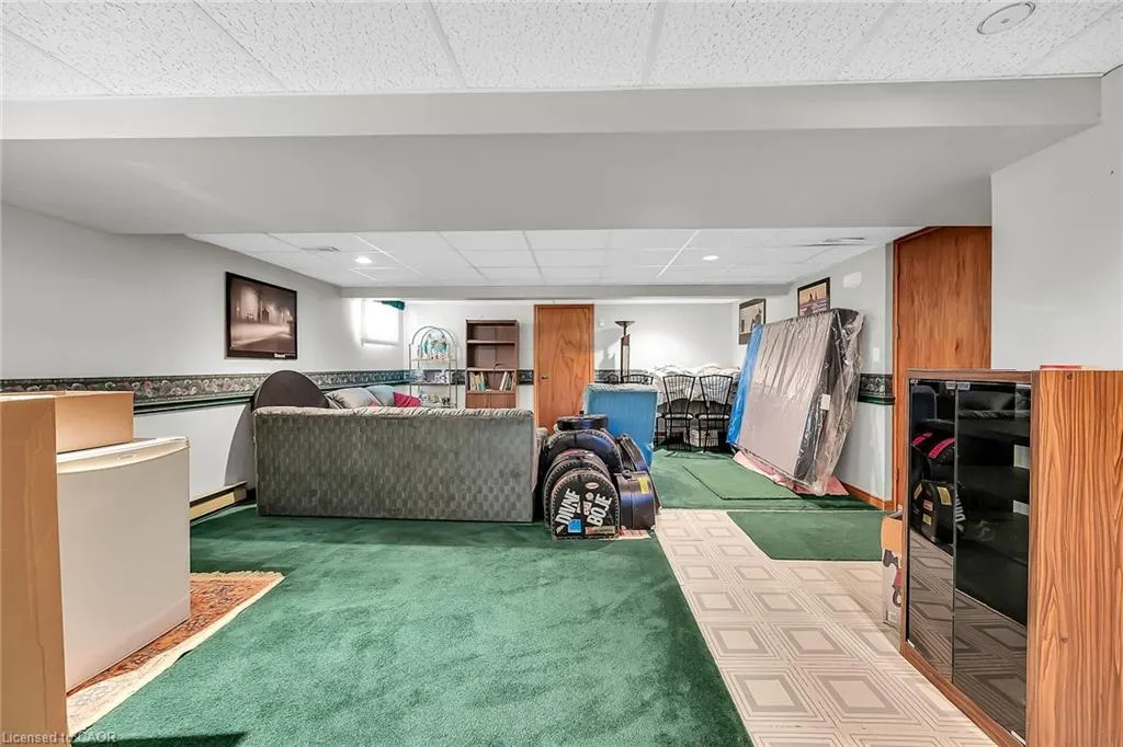 65 Ellington Avenue