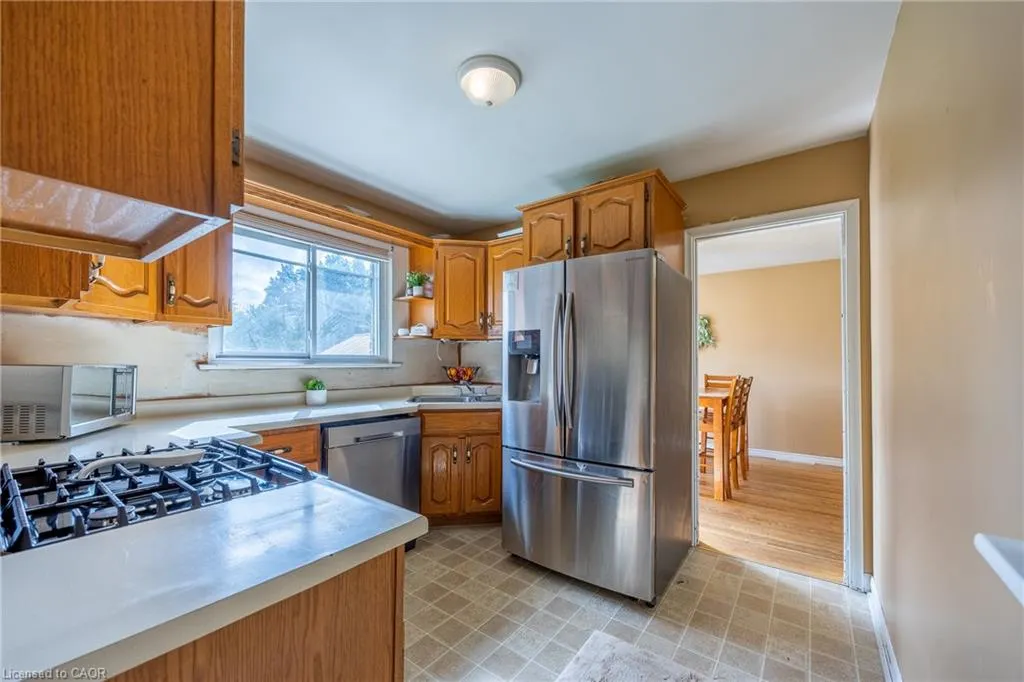 5 Bint Avenue