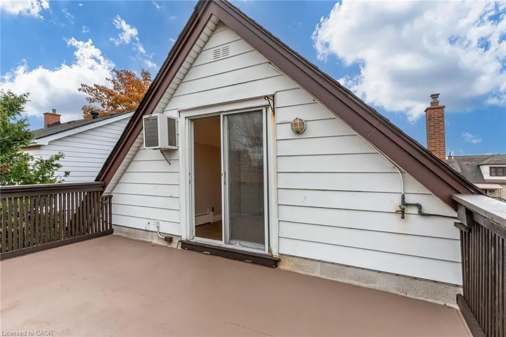 15 Empress Avenue