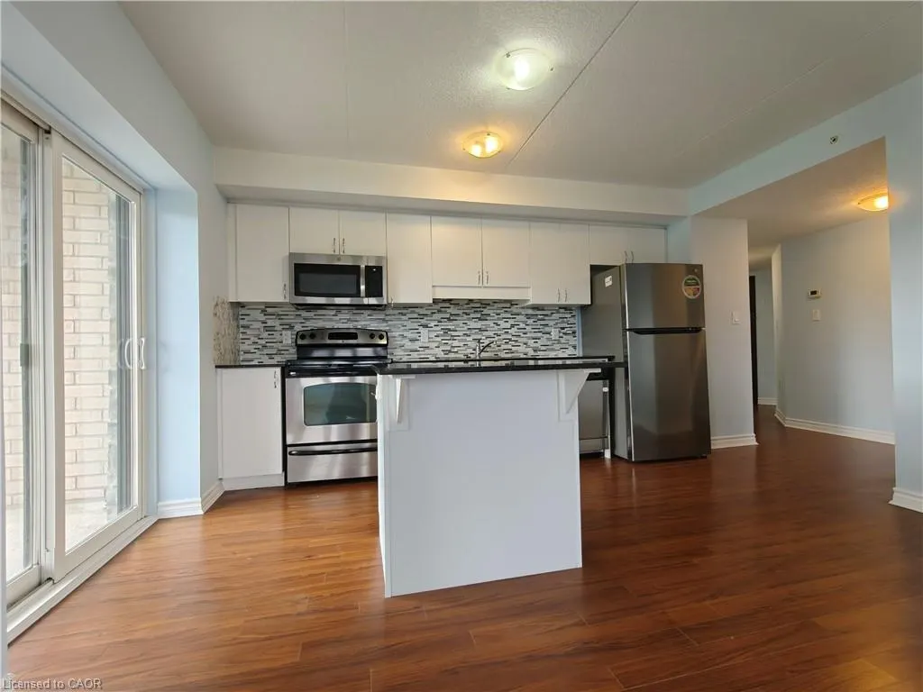 776 Laurelwood Drive, #502