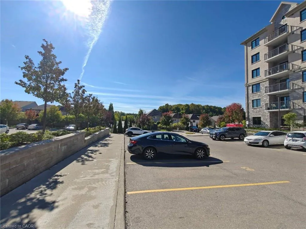 776 Laurelwood Drive, #502