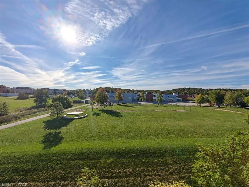 776 Laurelwood Drive, #502