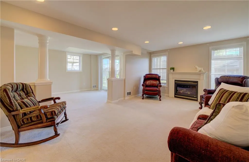 165 Chandos Drive, #40