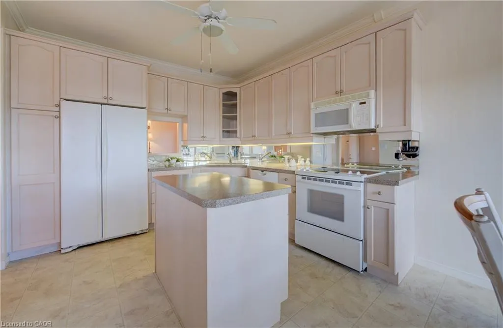 165 Chandos Drive, #40