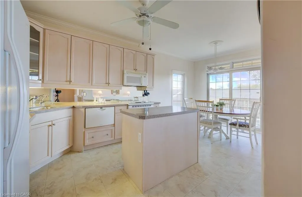 165 Chandos Drive, #40