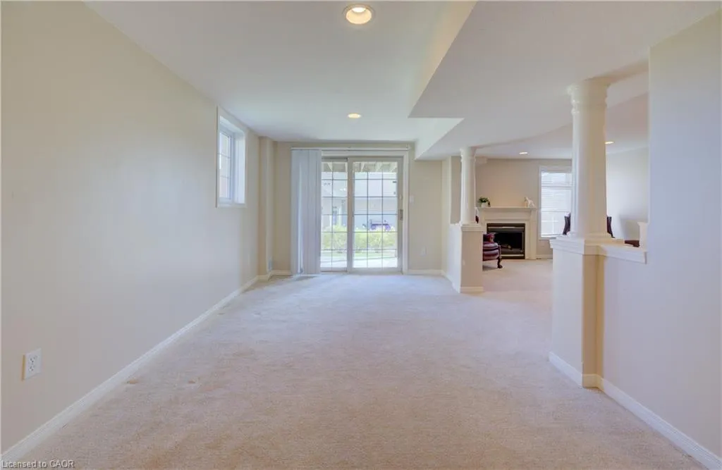 165 Chandos Drive, #40