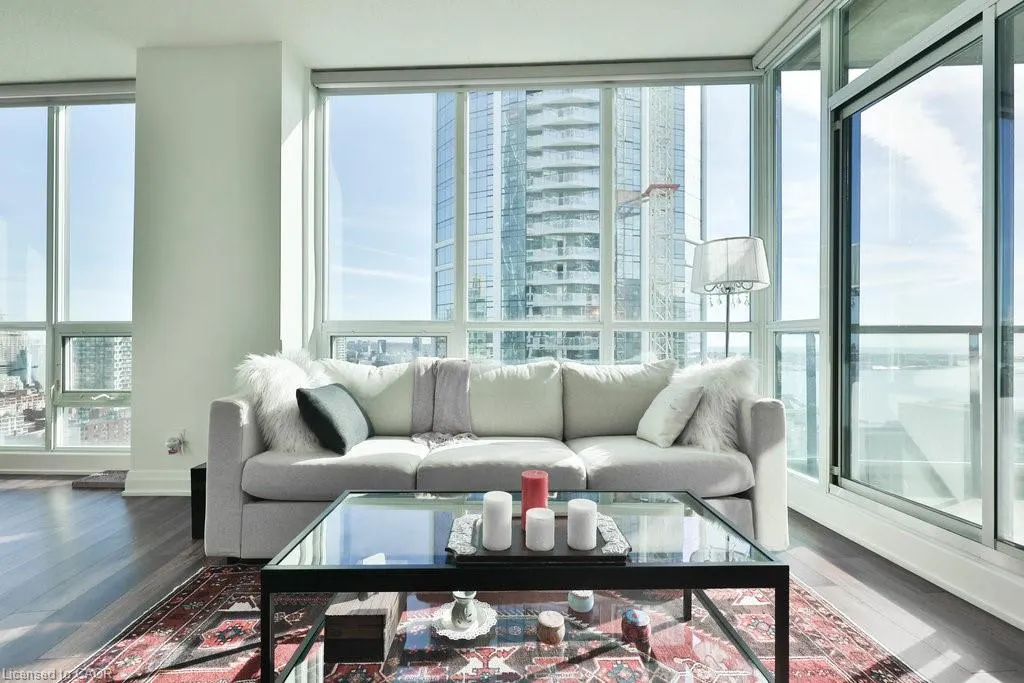 16 Yonge Street, #3109