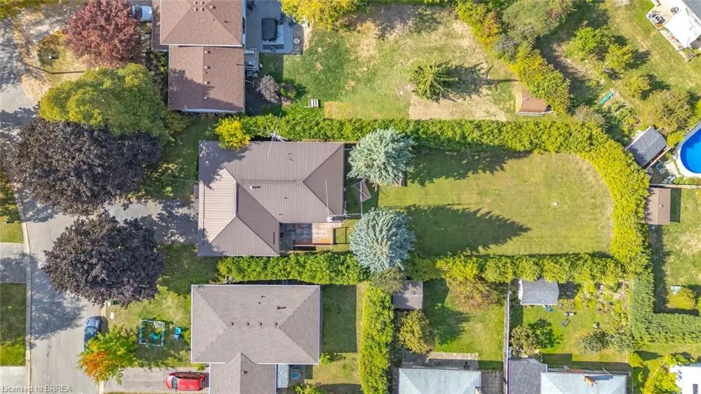 6 Ventnor Court