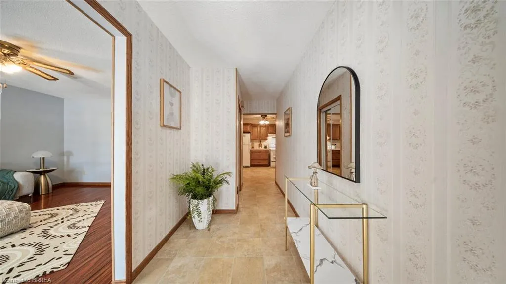 6 Ventnor Court