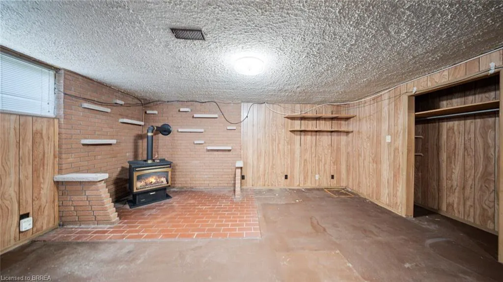 6 Ventnor Court