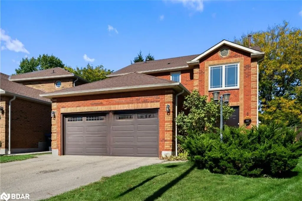 3439 Mulcaster Road