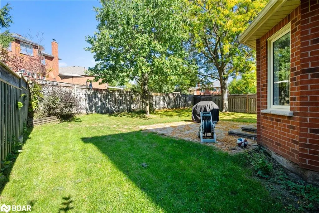 3439 Mulcaster Road