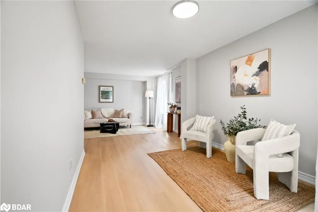 3439 Mulcaster Road