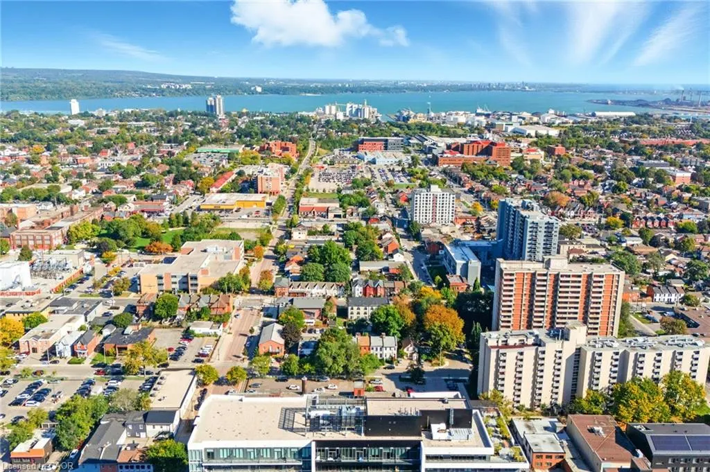 212 King William Street, #1209