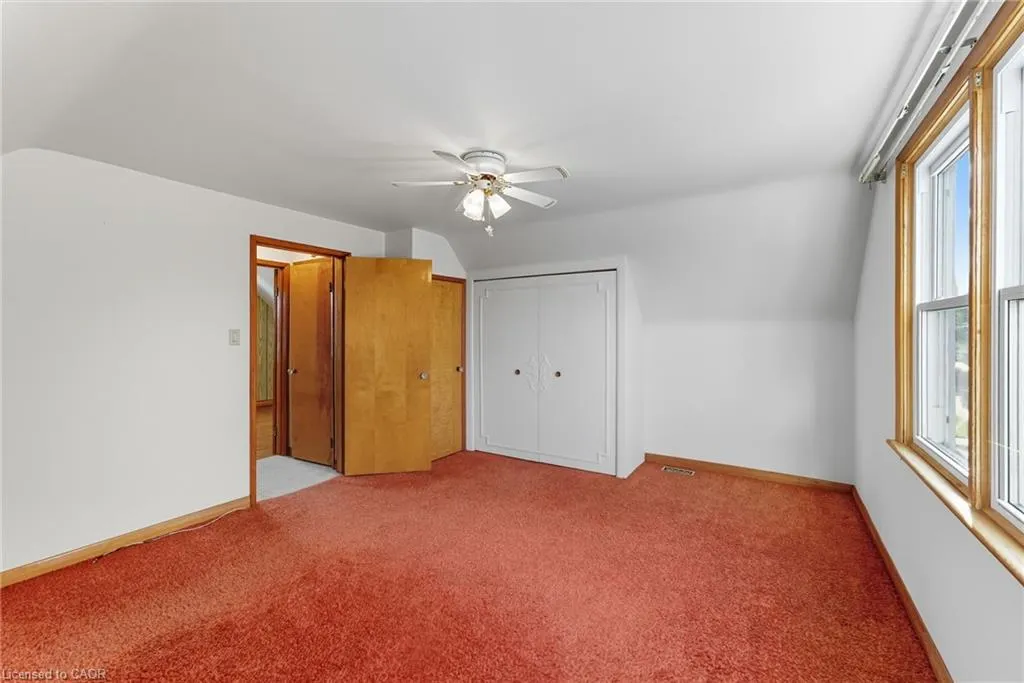 262 East 38th Street