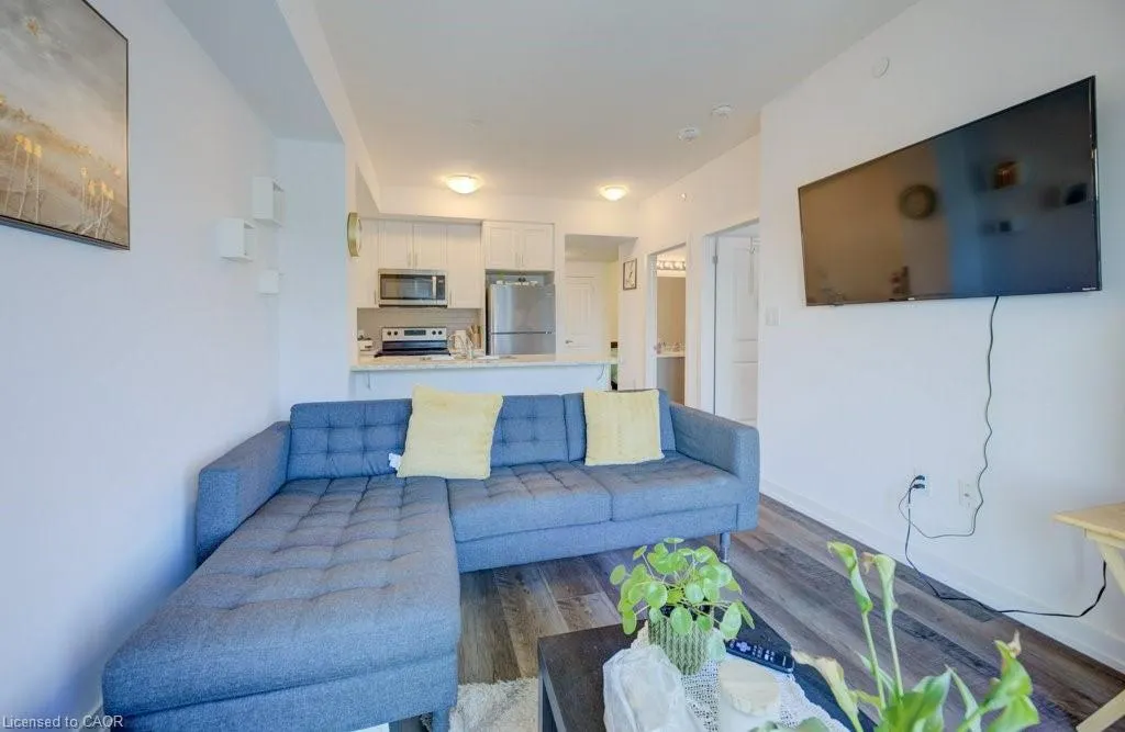 460 Dundas Street E, #1108